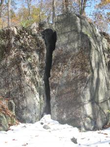 Split Rock On The Way to Denny Mine. Photo by Daniel Chazin.